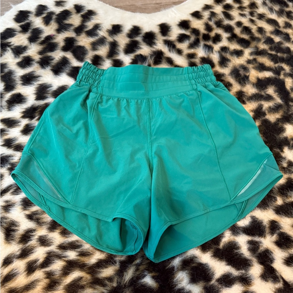 Lululemon Kelley green Athletic Shorts